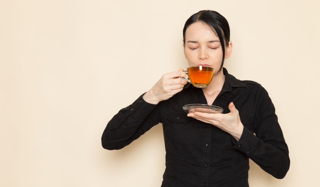 Nước gừng giúp giảm cảm giác buồn nôn một cách tự nhiên