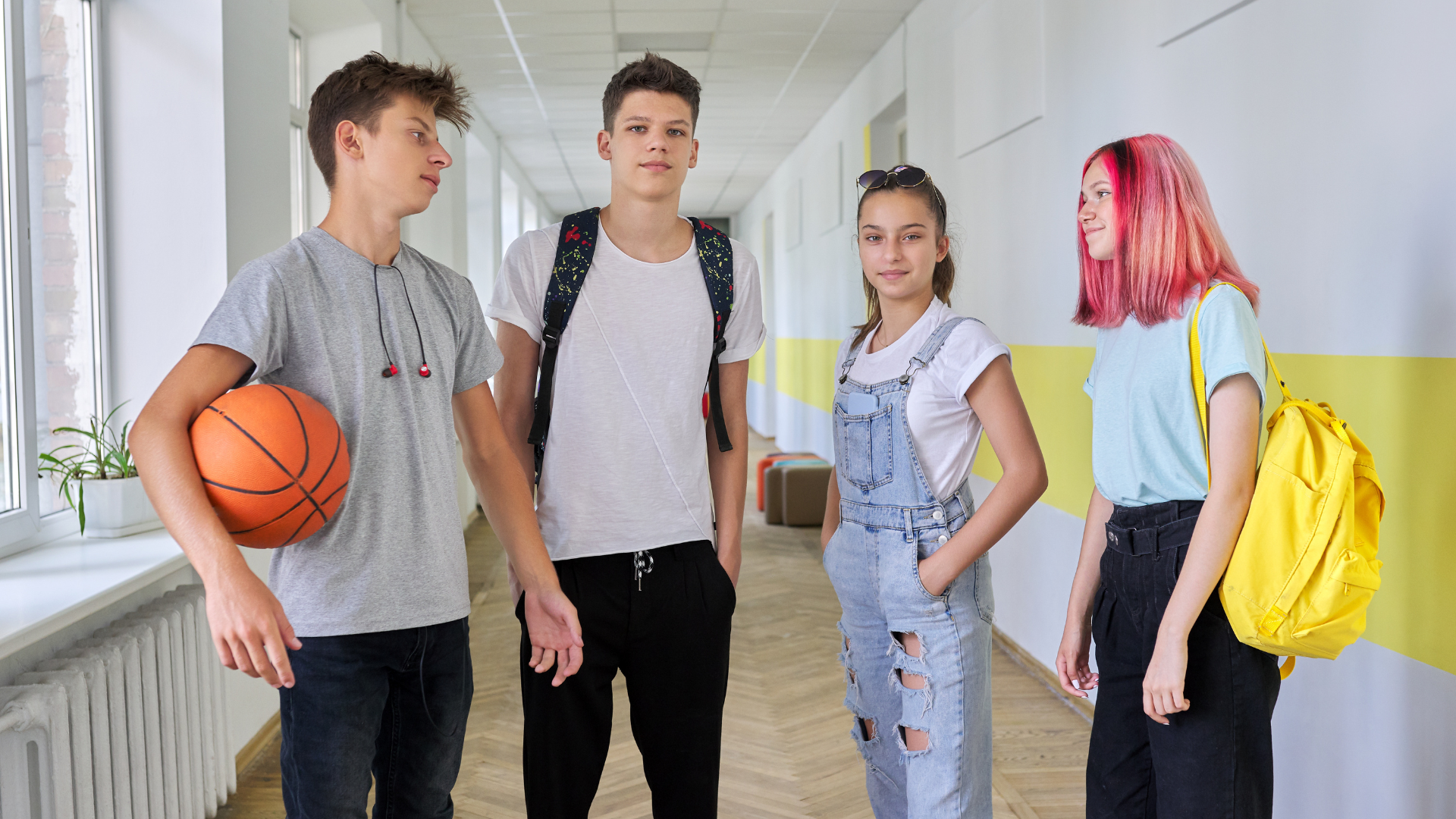 19 tuổi còn tăng chiều cao được không? Tuổi 19 vẫn có thể tăng thêm chiều cao nhưng tốc độ tăng rất chậm và hạn chế so với giai đoạn dậy thì