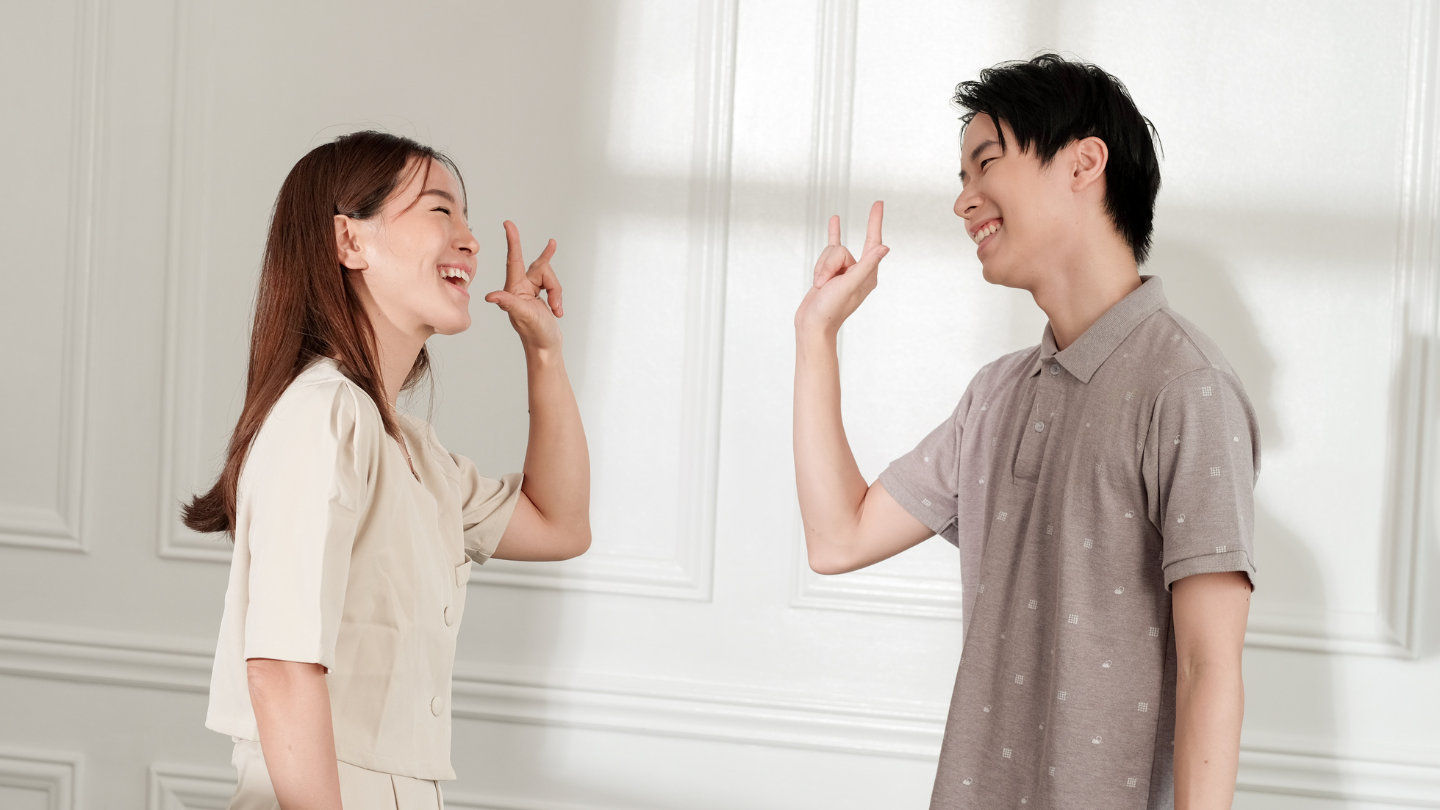Câm điếc bẩm sinh có di truyền không là thắc mắc của nhiều cặp vợ chồng khi có dự định sinh con