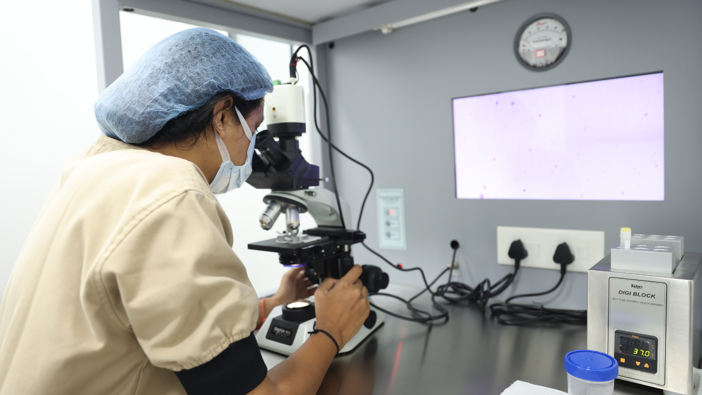 Cách đọc kết quả xét nghiệm vi khuẩn nhuộm soi khá đơn giản