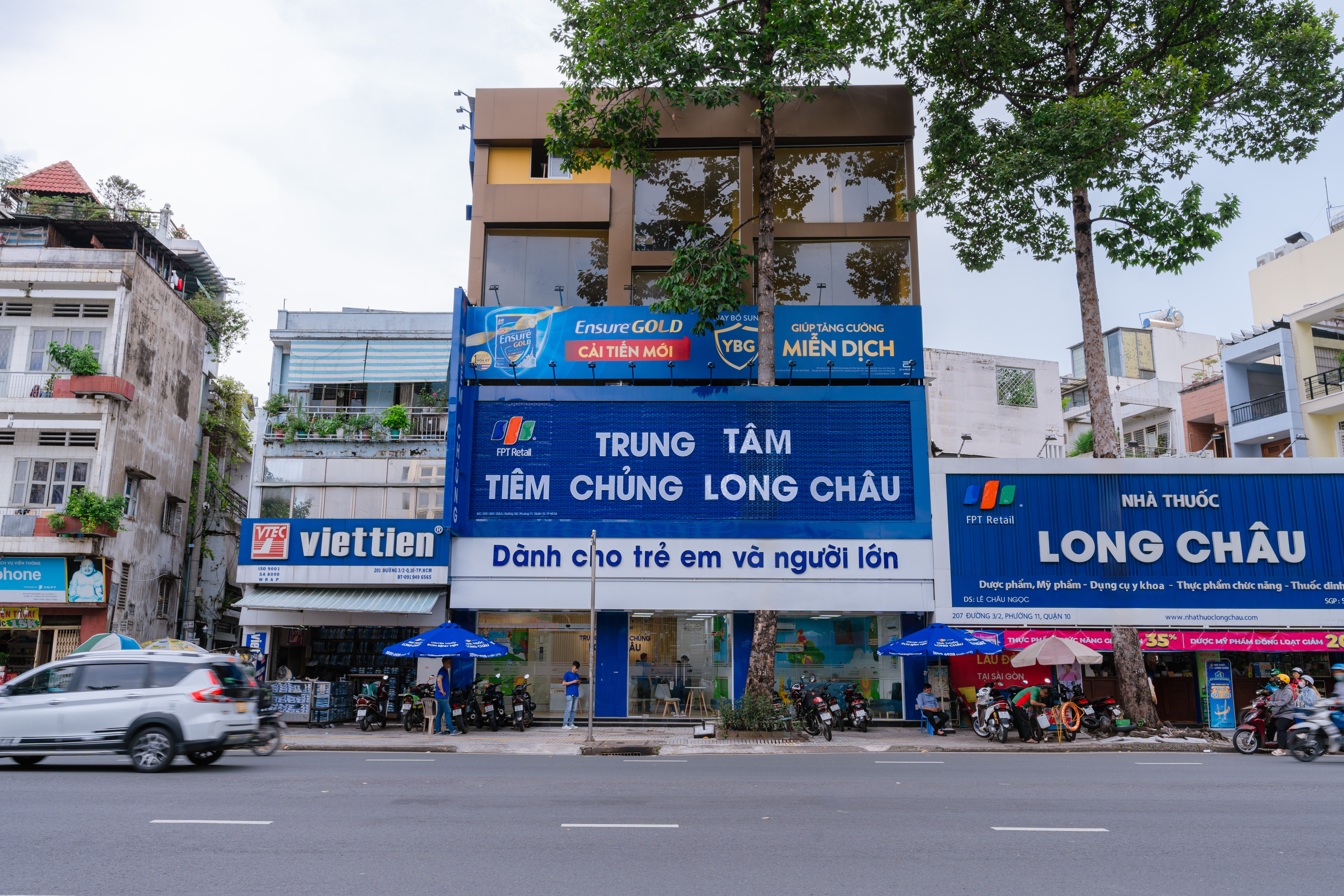 hinh anh trung tam