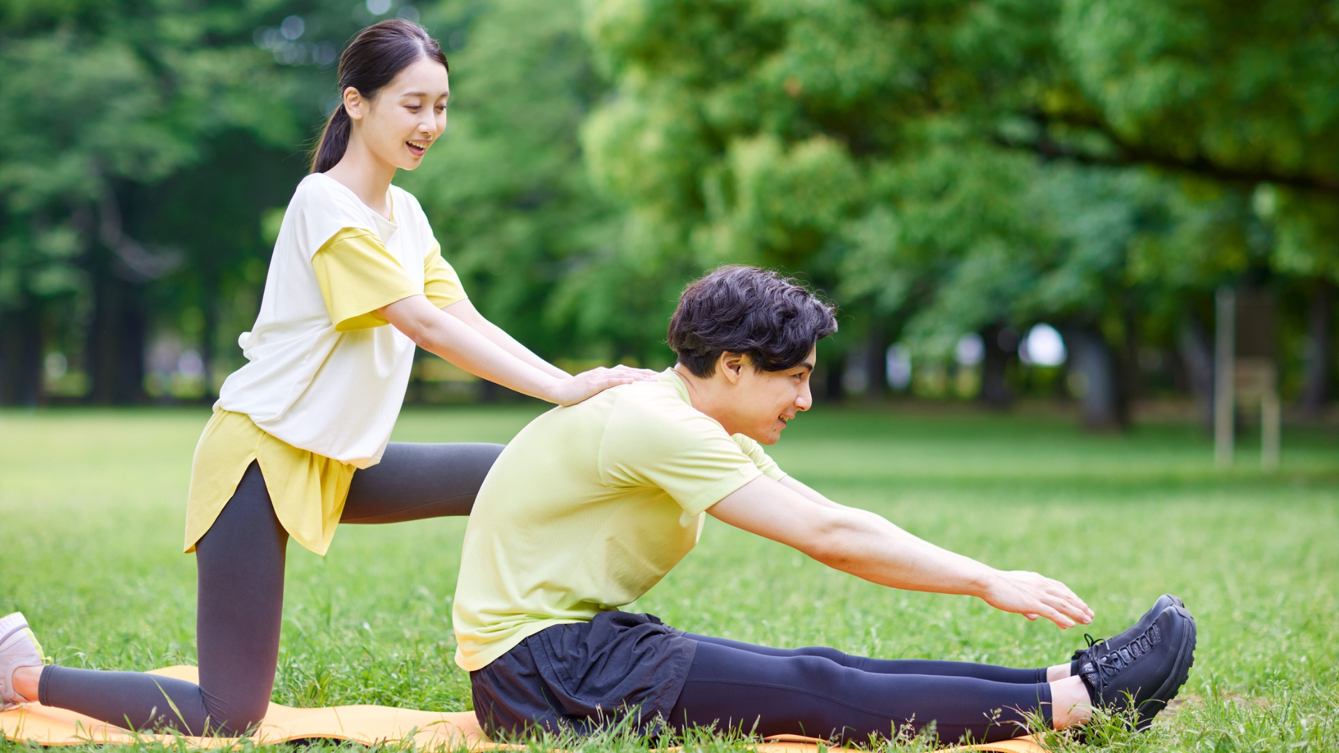 Các bài tập kéo giãn và cải thiện tư thế không làm xương dài ra nhưng có thể giúp cơ thể trông cao hơn từ 1 - 3 cm