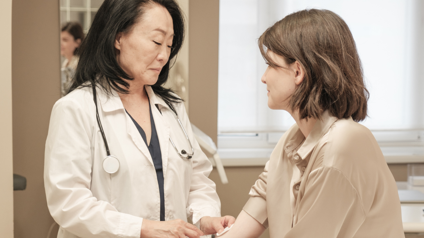 Dù chưa cần can thiệp ngay, bạn vẫn cần khám định kỳ mỗi 3 - 6 tháng để theo dõi diễn tiến bệnh