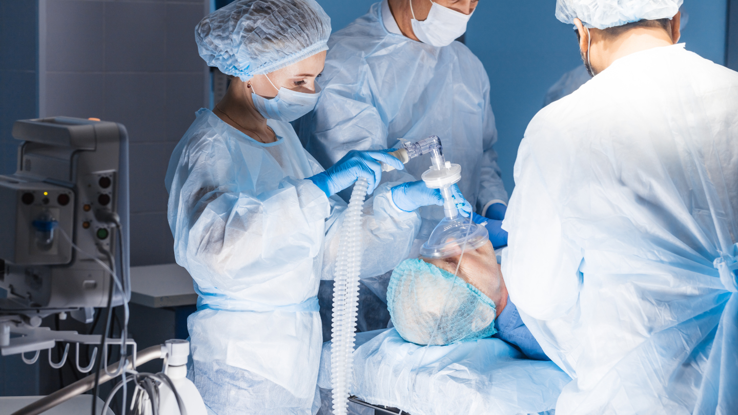 Gây mê thường được áp dụng trong mổ nội soi để đảm bảo người bệnh không đau