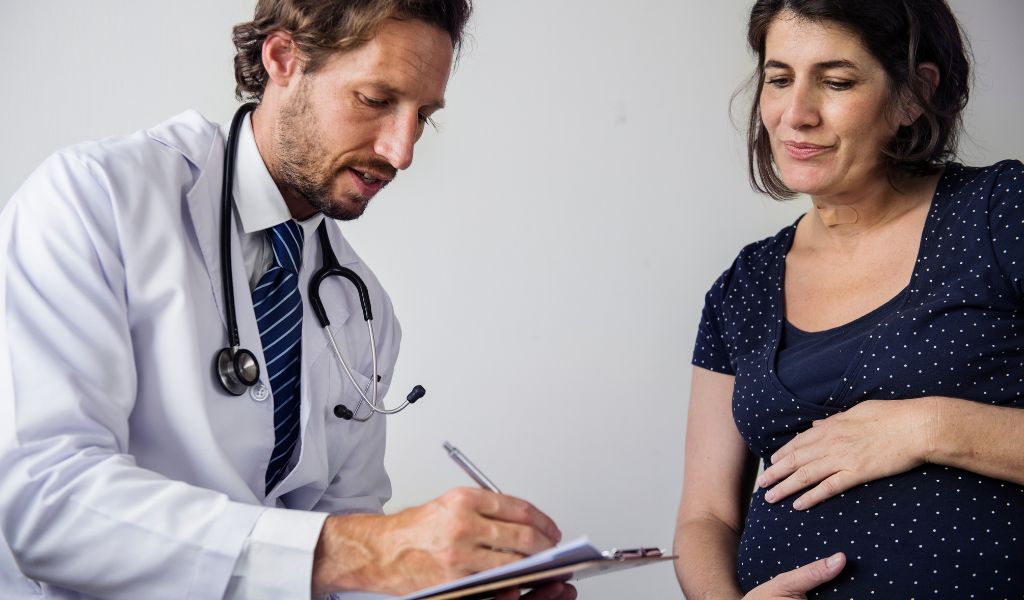 Rau má có tác dụng gì cho sức khỏe mẹ bầu? 4