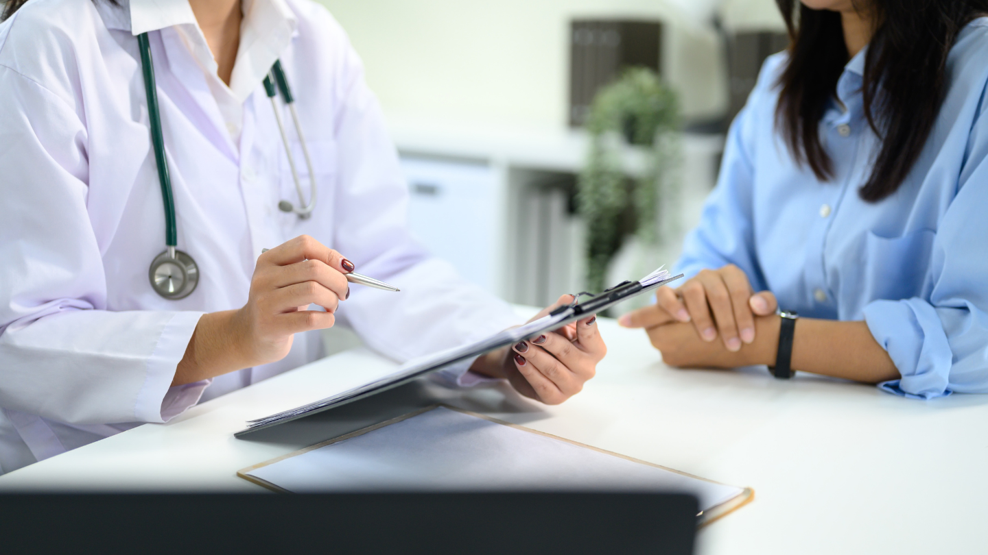 Bác sĩ sẽ tư vấn và giải thích kết quả sau khi có kết quả xét nghiệm