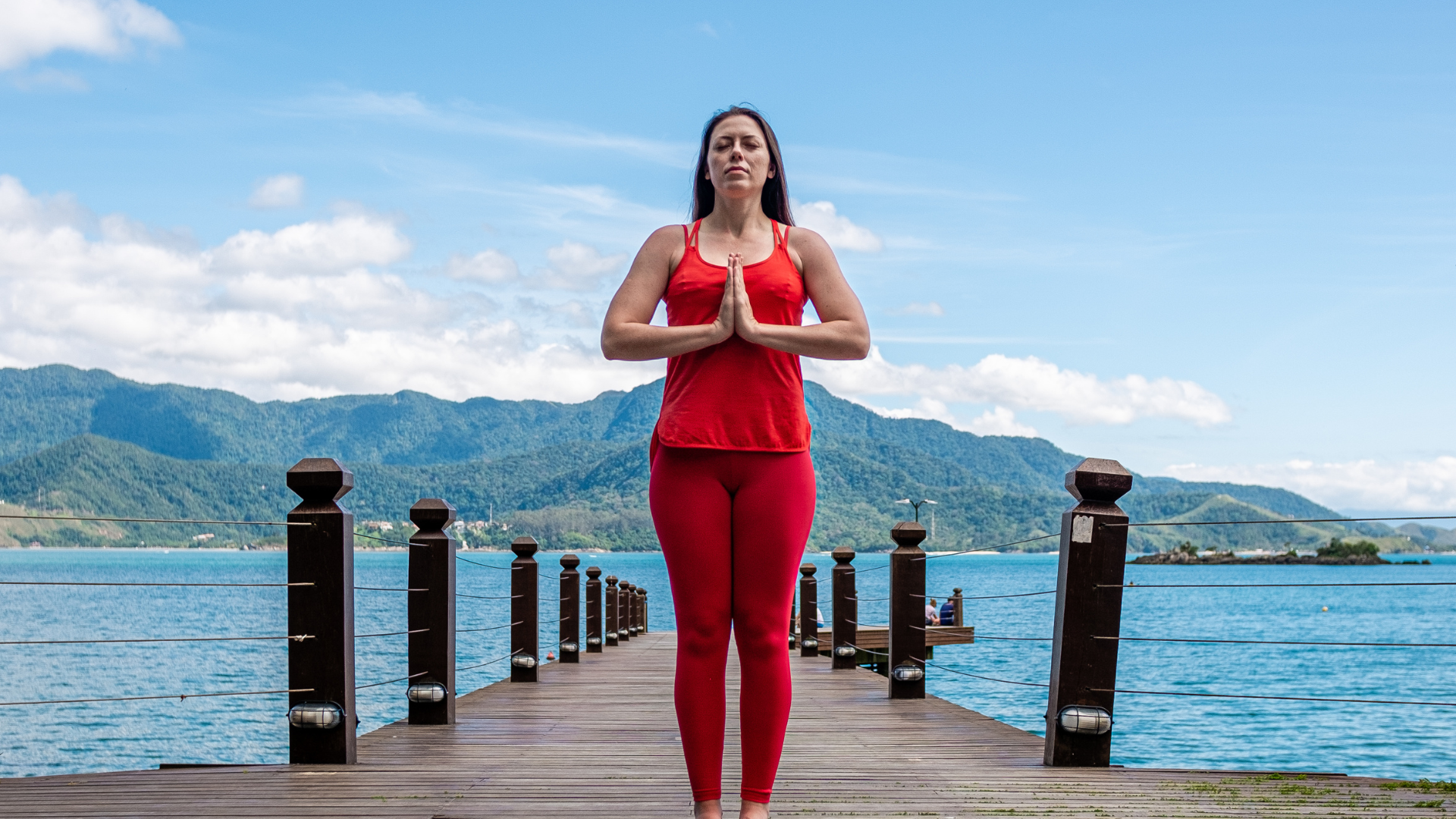 Dành 20 phút mỗi ngày để thực hành các tư thế yoga hỗ trợ tĩnh mạch