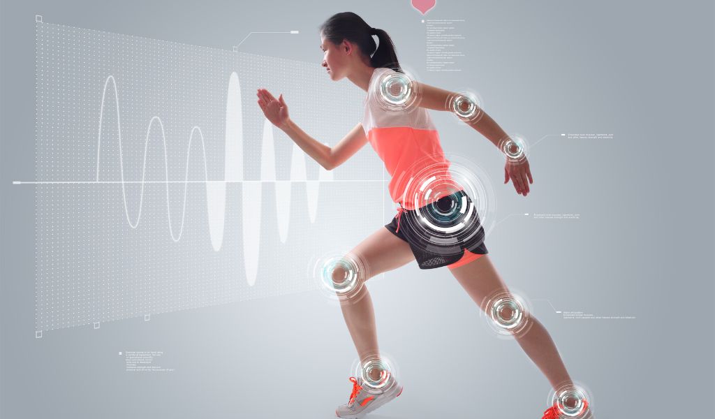 Curcumin trong bột nghệ giúp chống viêm và giảm đau khớp tự nhiên