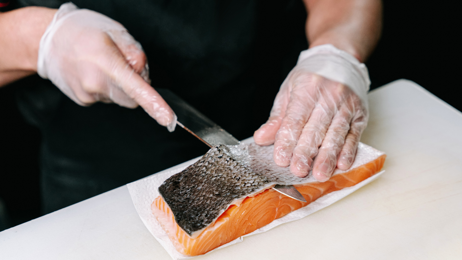 Top 5 các loại cá không nên ăn khi cho con bú 4