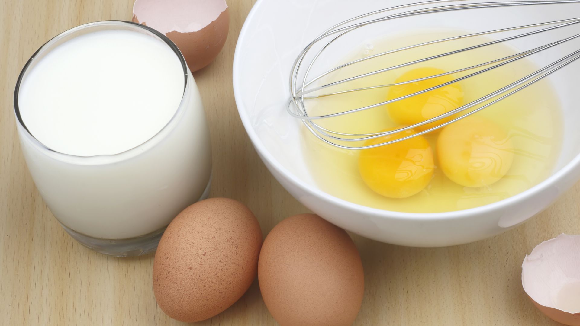 Phenylalanine có nhiều trong trứng và sữa