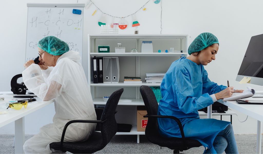 iPSC được tạo ra trong phòng thí nghiệm từ tế bào trưởng thành