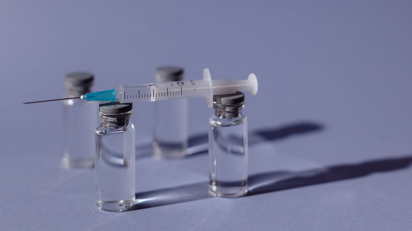 tiem-6in1-va-phe-cau-uong-rota-cung-luc-duoc-khong 4