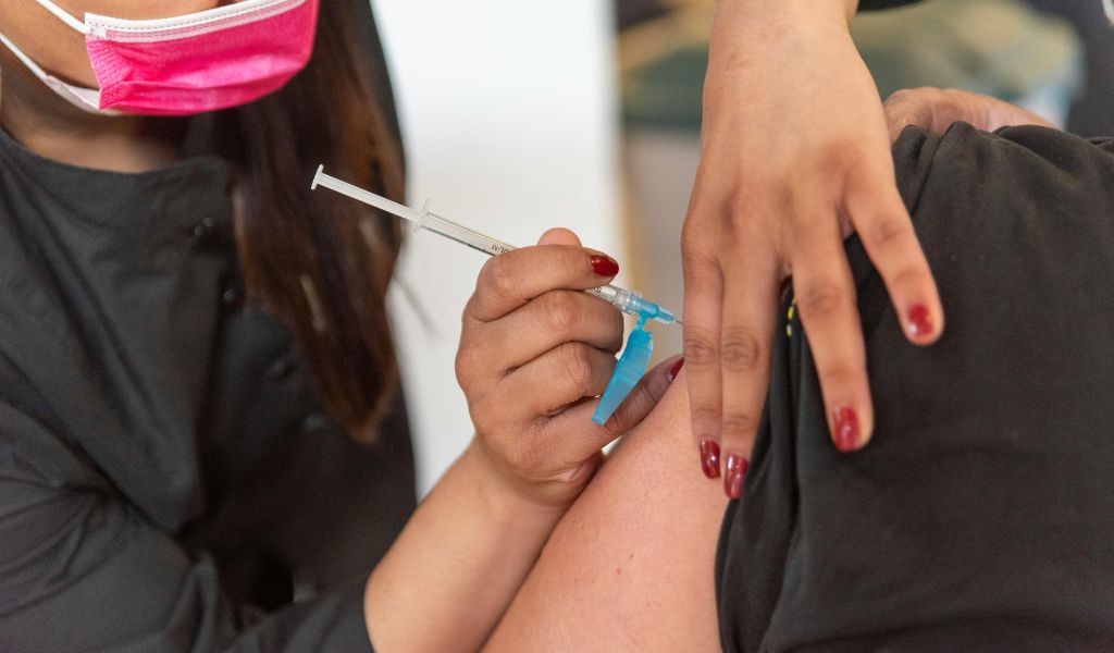 Đội ngũ y tế có chuyên môn là tiêu chí quan trọng để đánh giá cơ sở tiêm chủng