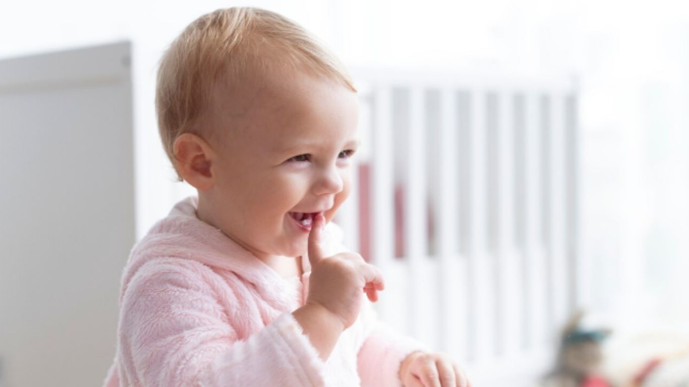 Cách rơ lưỡi cho trẻ sơ sinh: Quy trình và lưu ý khi thực hiện 4