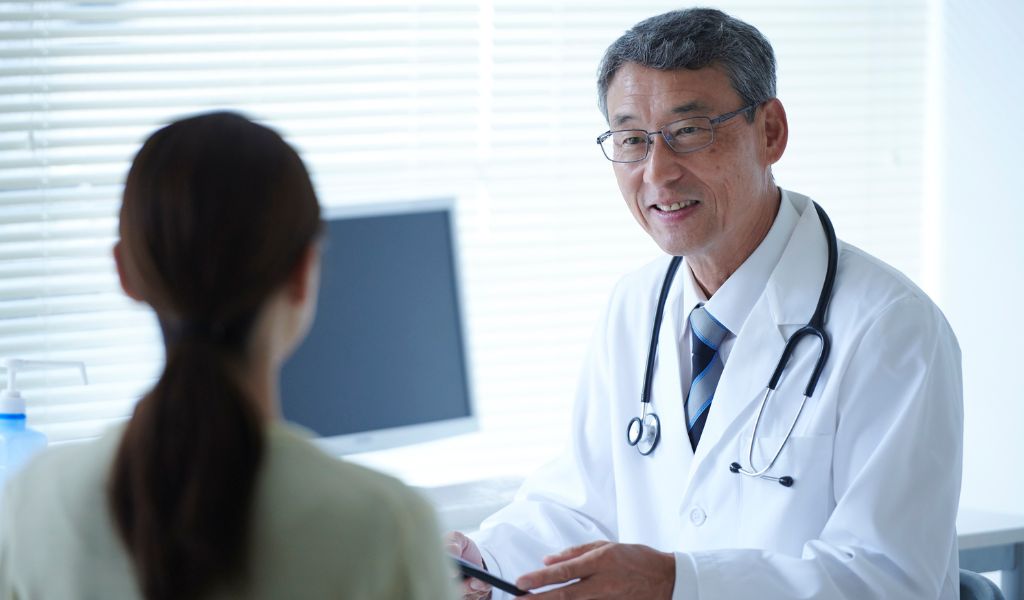 Dùng vitamin D3 theo hướng dẫn của nhà sản xuất hoặc chỉ định của bác sĩ, không tự ý tăng liều