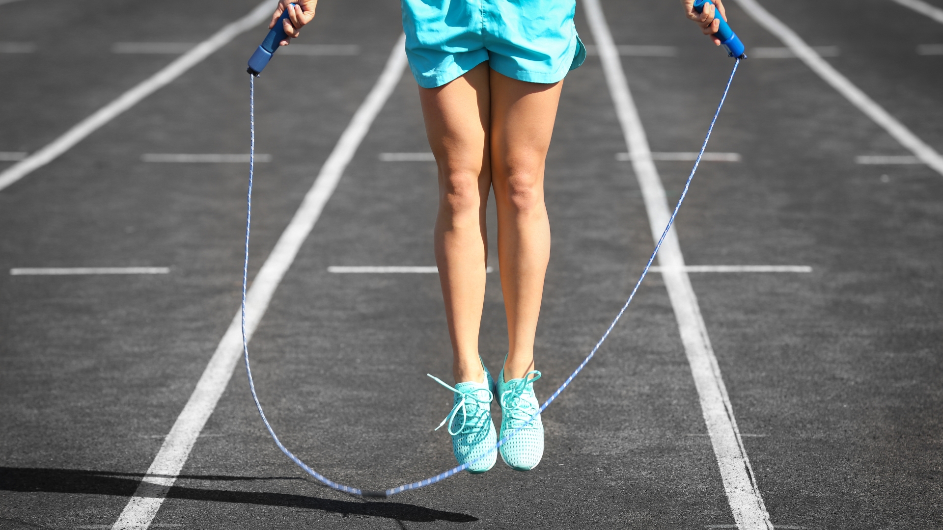 Nhảy dây là bài tập tim mạch giúp đốt cháy calo hiệu quả và cải thiện sức bền