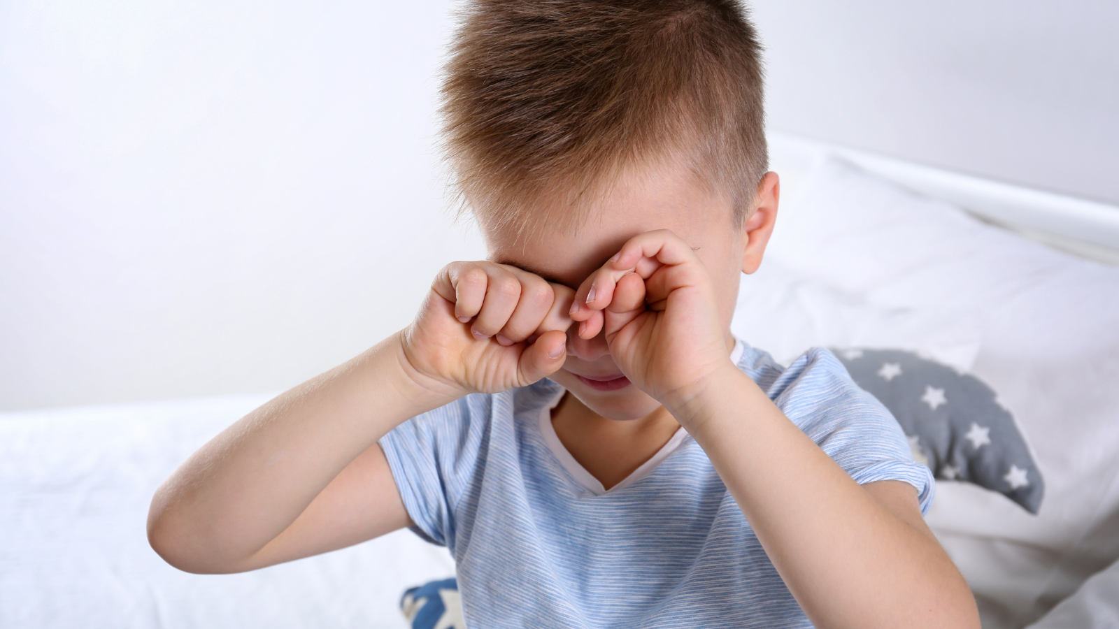 Mệt mỏi và buồn ngủ rũ rượi vào ban ngày