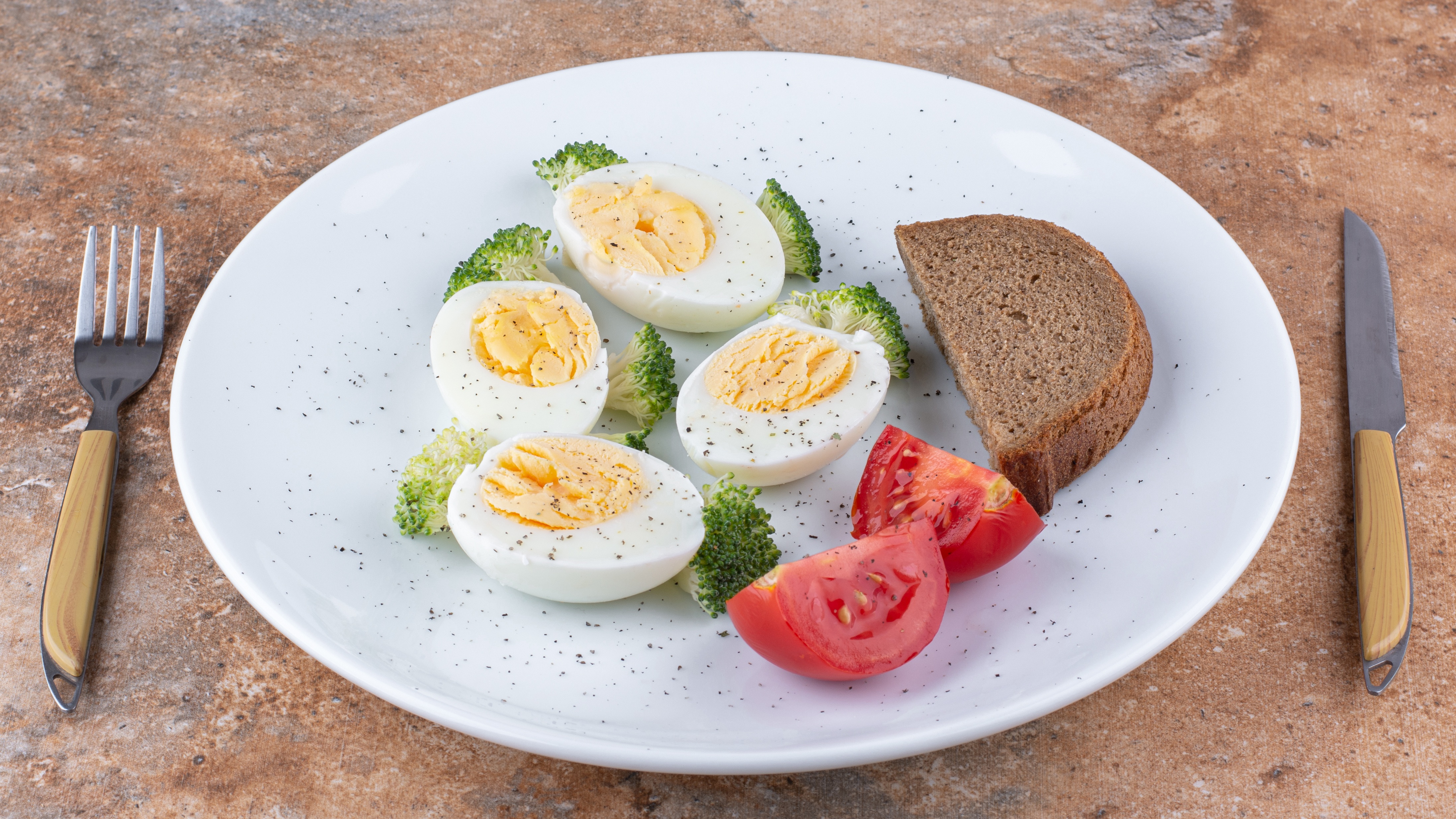 Trứng là thực phẩm giàu dinh dưỡng và mang lại nhiều lợi ích sức khoẻ