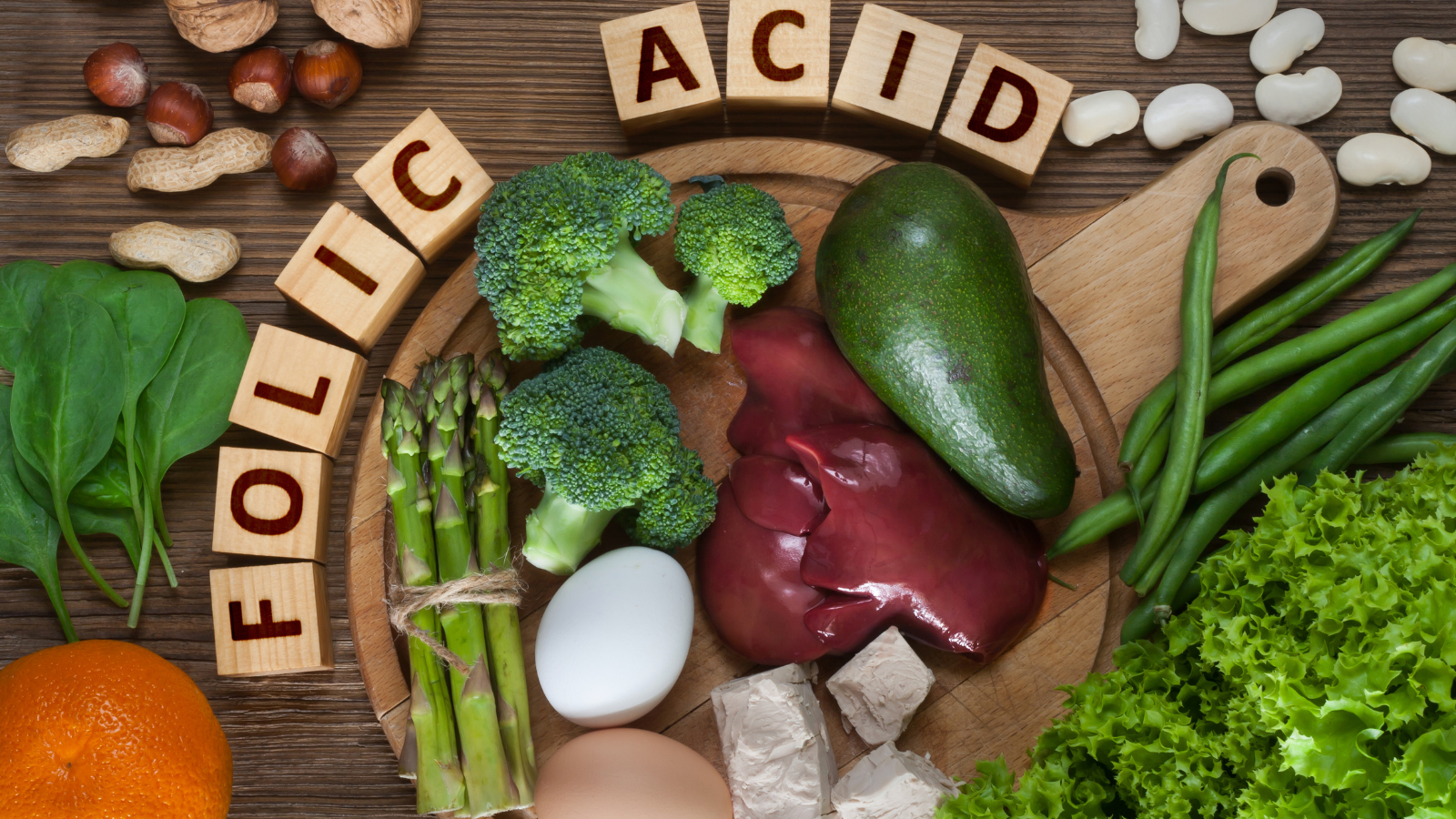 Rau xà lách chứa folate giúp giảm nguy cơ dị tật ống thần kinh thai nhi