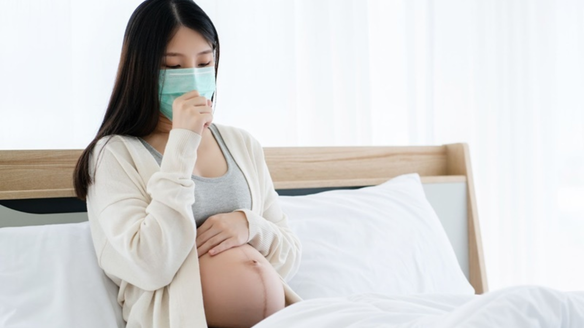 Bà bầu bị viêm phế quản do thay đổi hormone và hệ miễn dịch, ảnh hưởng sức khỏe mẹ và bé