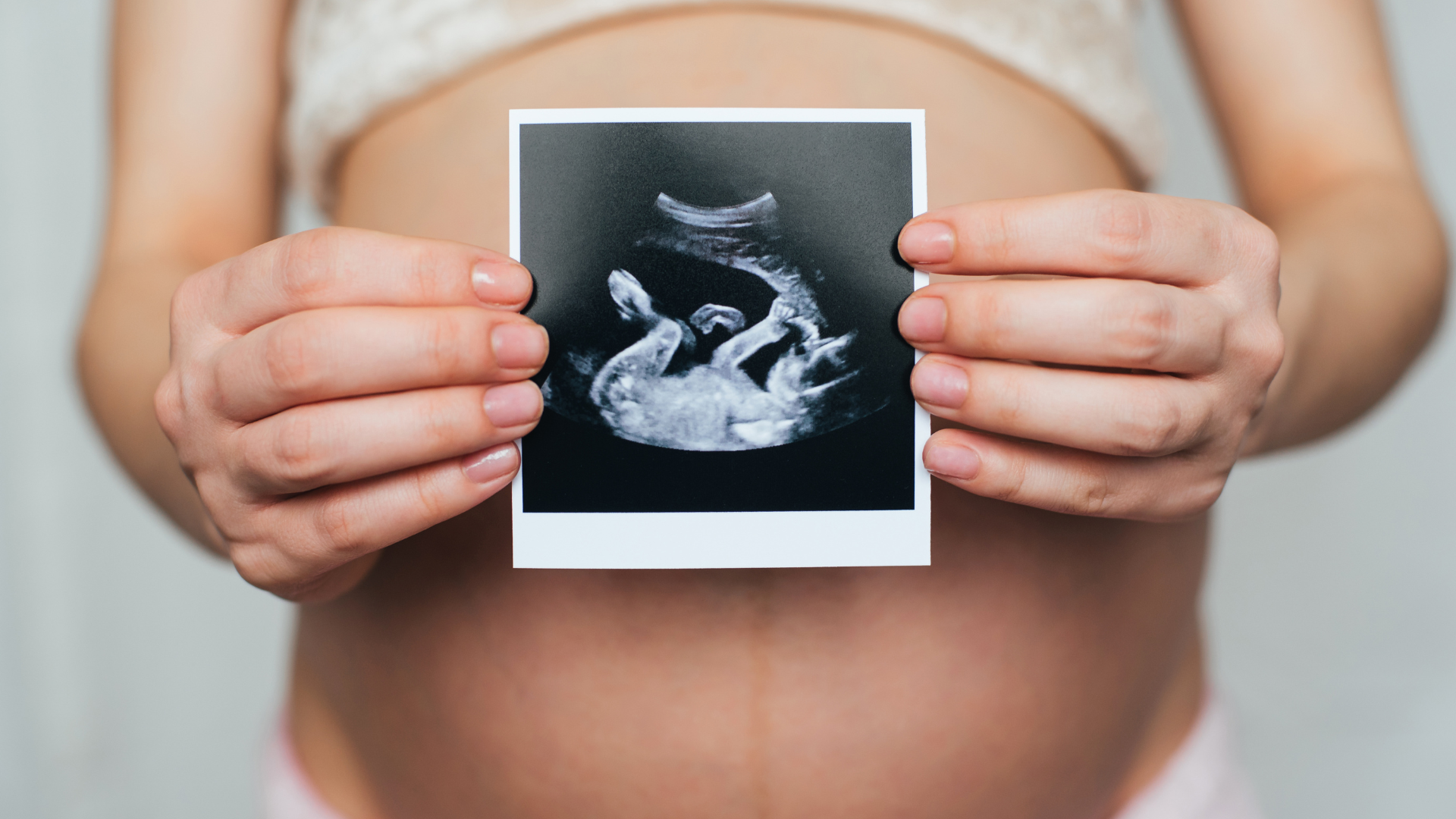 Bà bầu cần làm gì khi thai nhi bị nấc? Giải đáp chi tiết và hướng dẫn xử lý đúng cách3