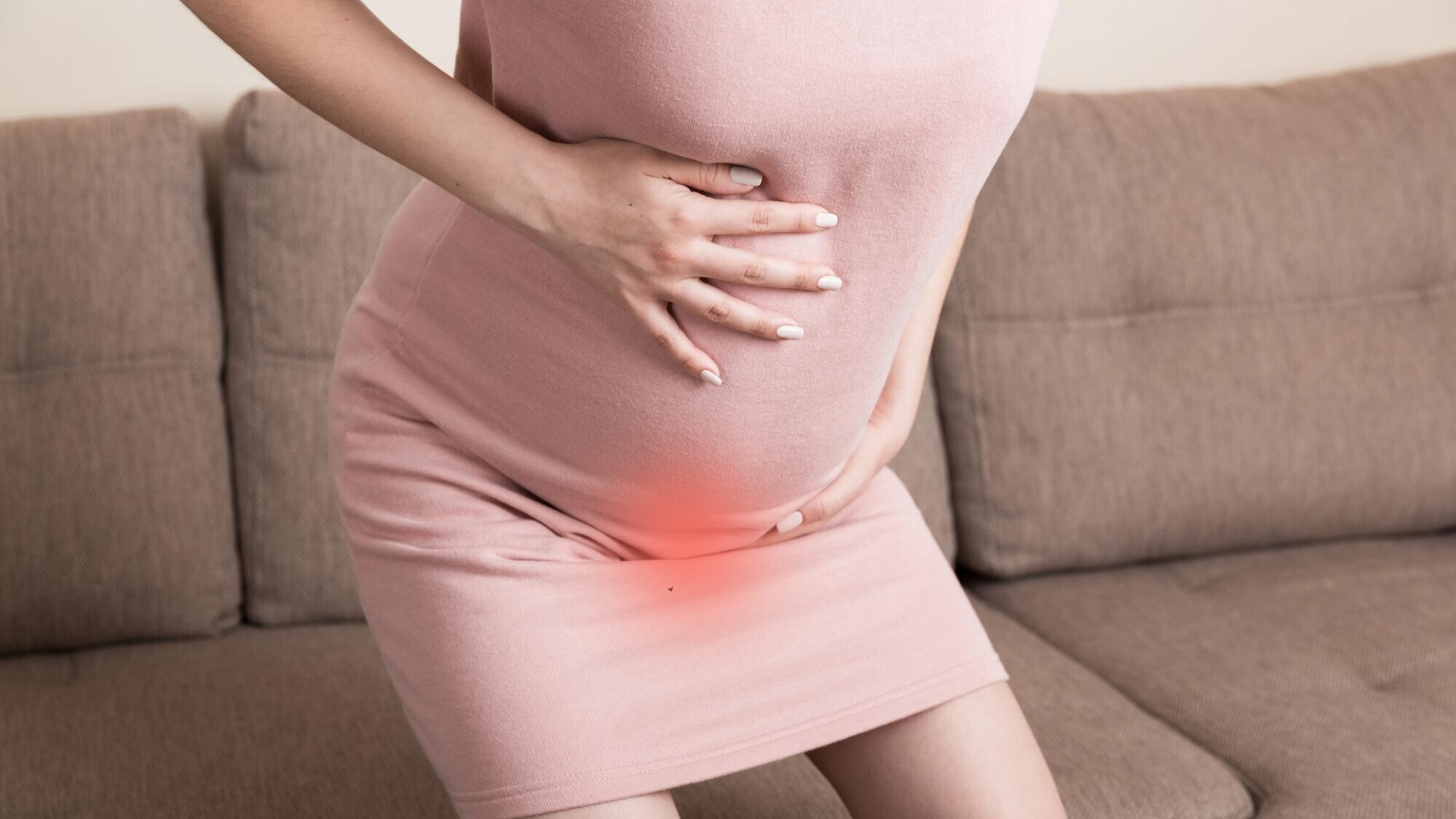 Cảm giác đau vùng mu hoặc vùng kín trong 3 tháng cuối thai kỳ là điều khá phổ biến và thường không nguy hiểm