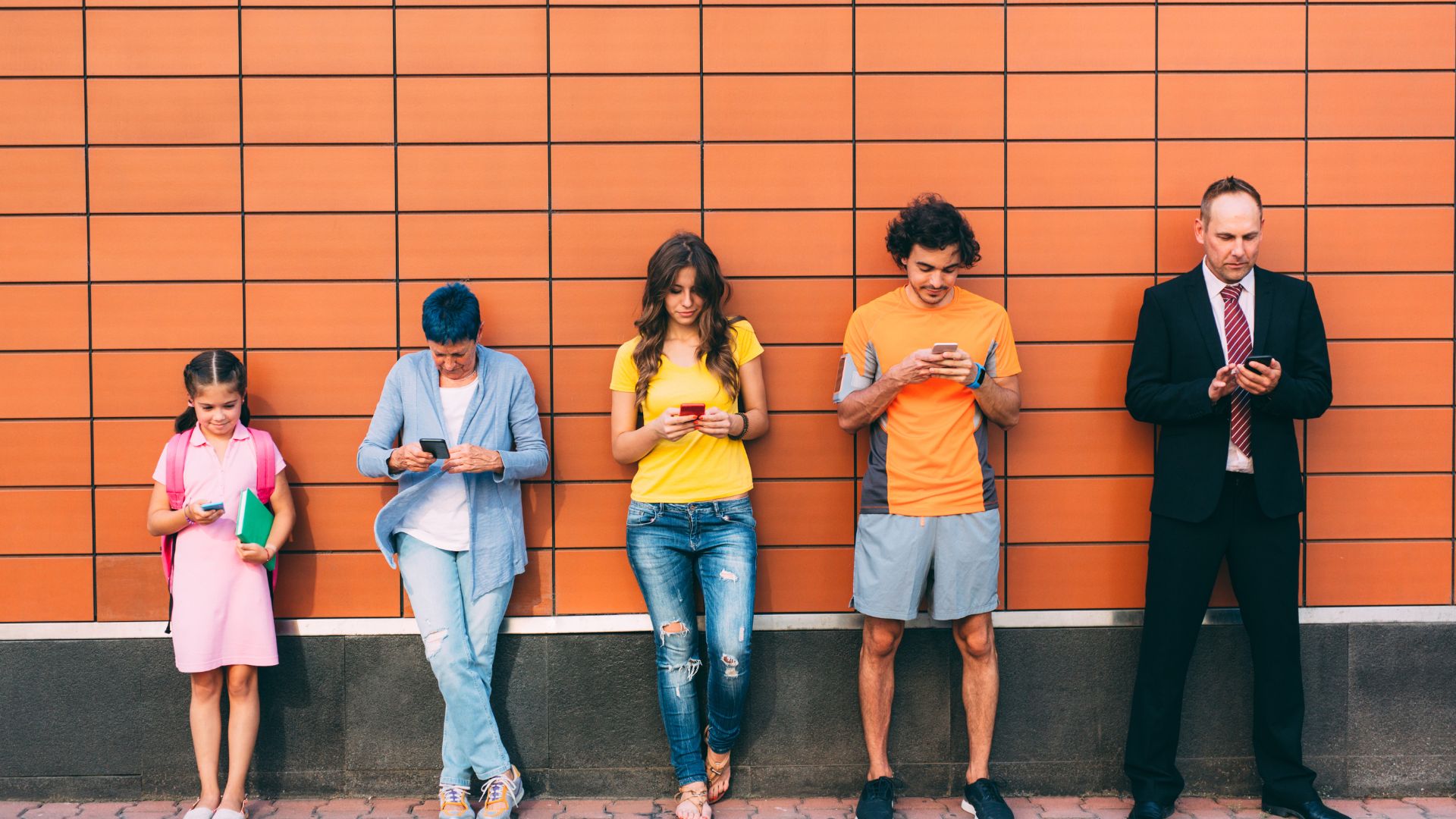 Độ tuổi ảnh hưởng trực tiếp đến thời gian sống của bệnh nhân bạch cầu cấp dòng tủy