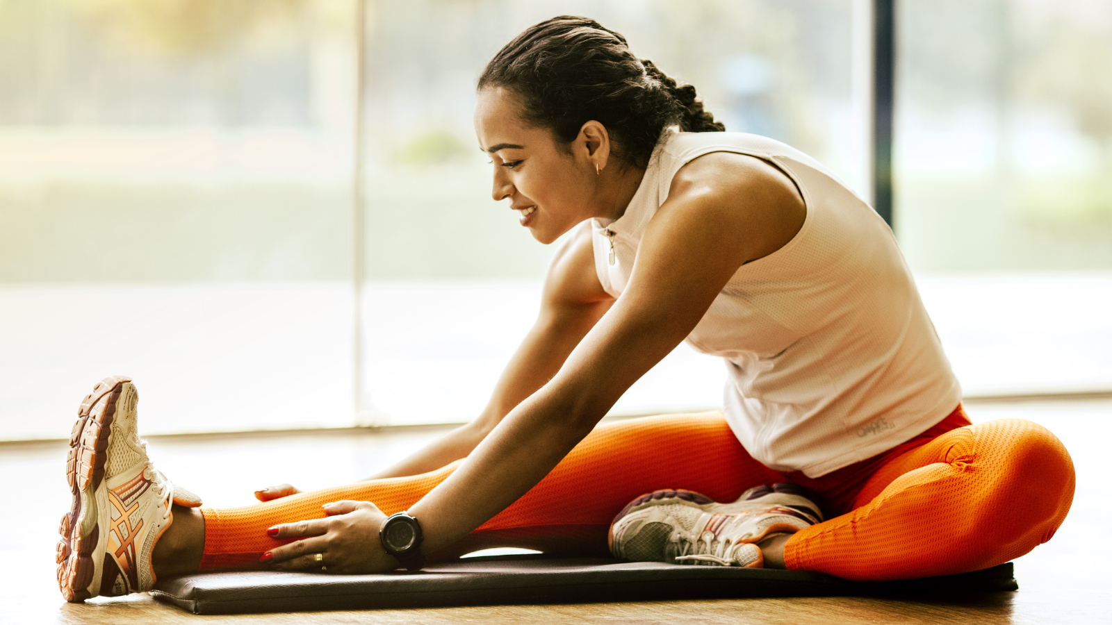 Nên sử dụng giày tập chuyên dụng