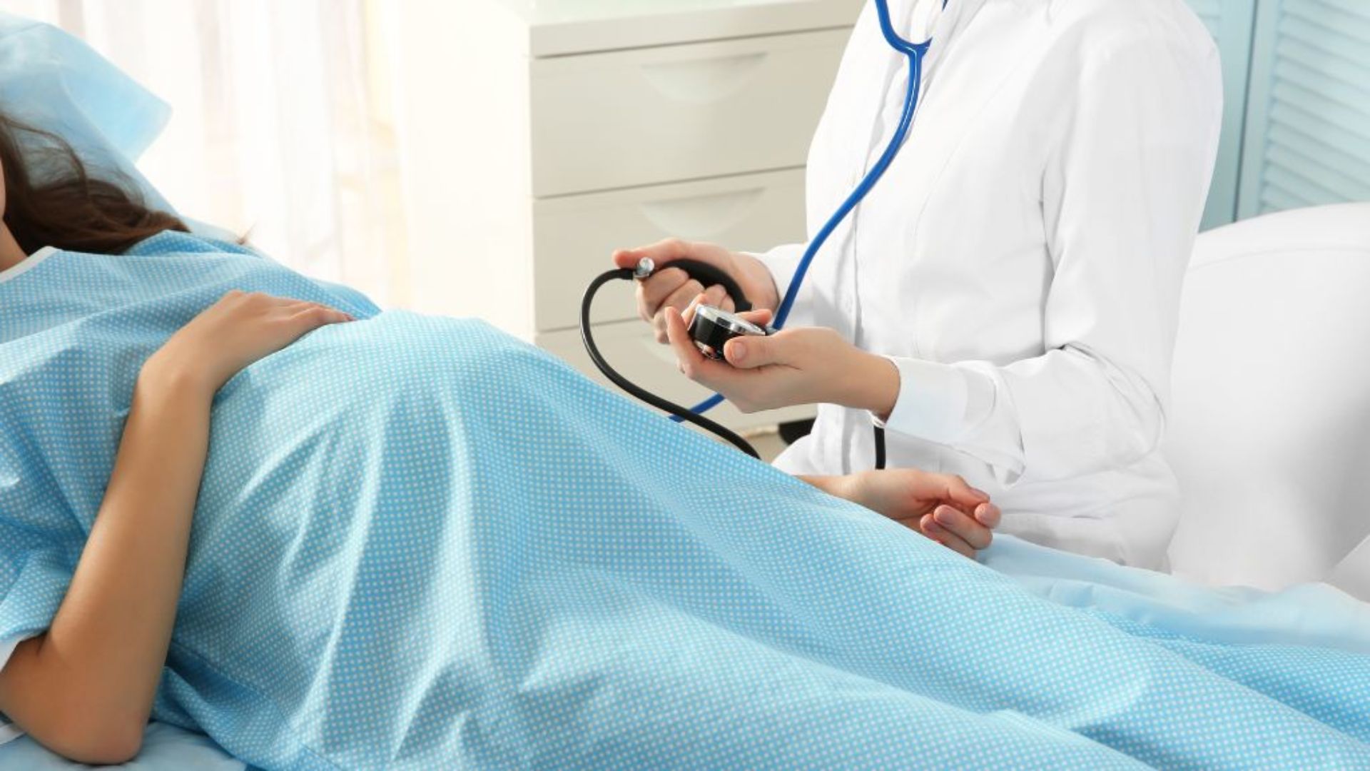 Khám thai định kỳ giúp phát hiện sớm các yếu tố nguy cơ gây băng huyết