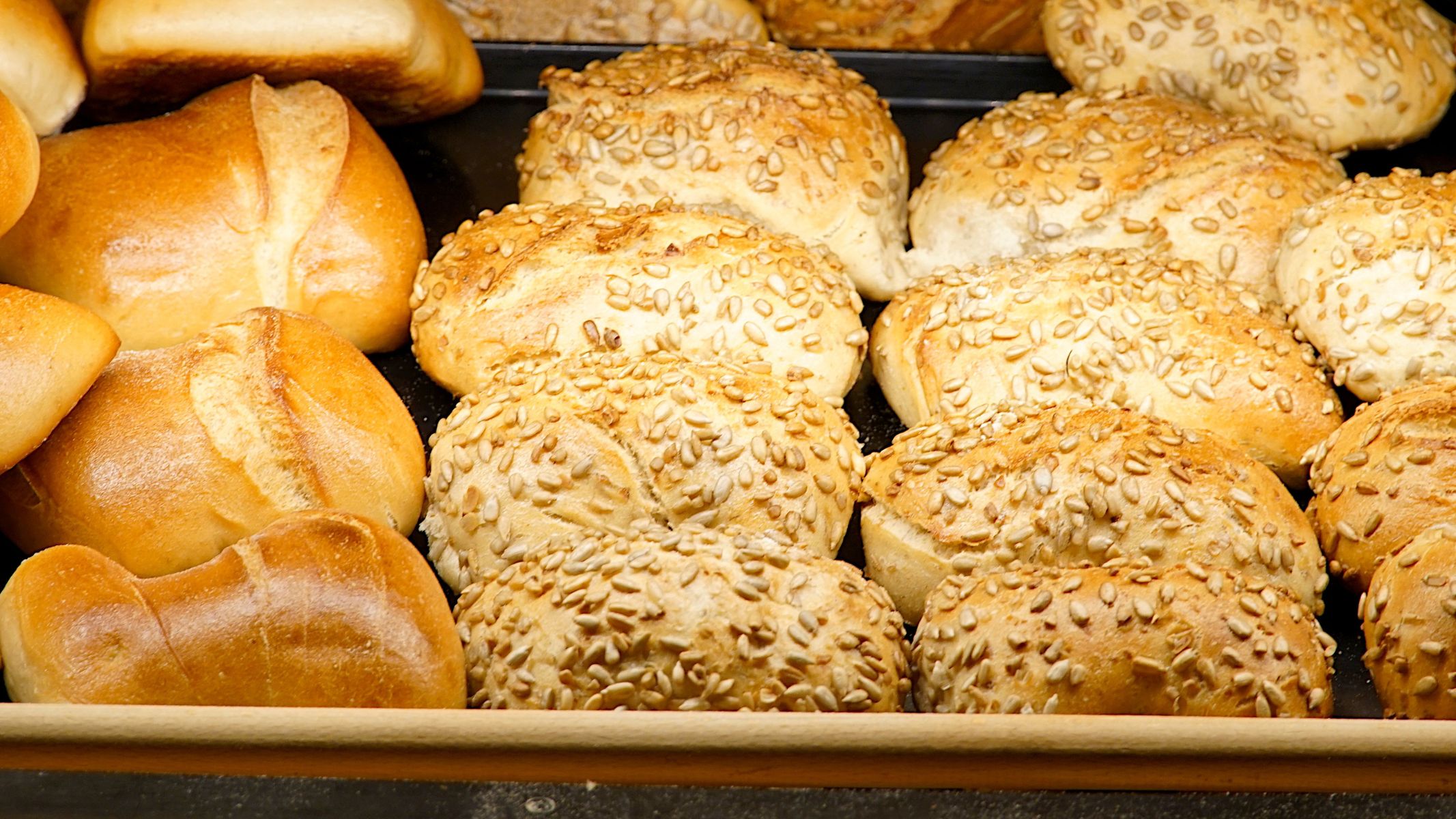 Bánh mì bao nhiêu calo?