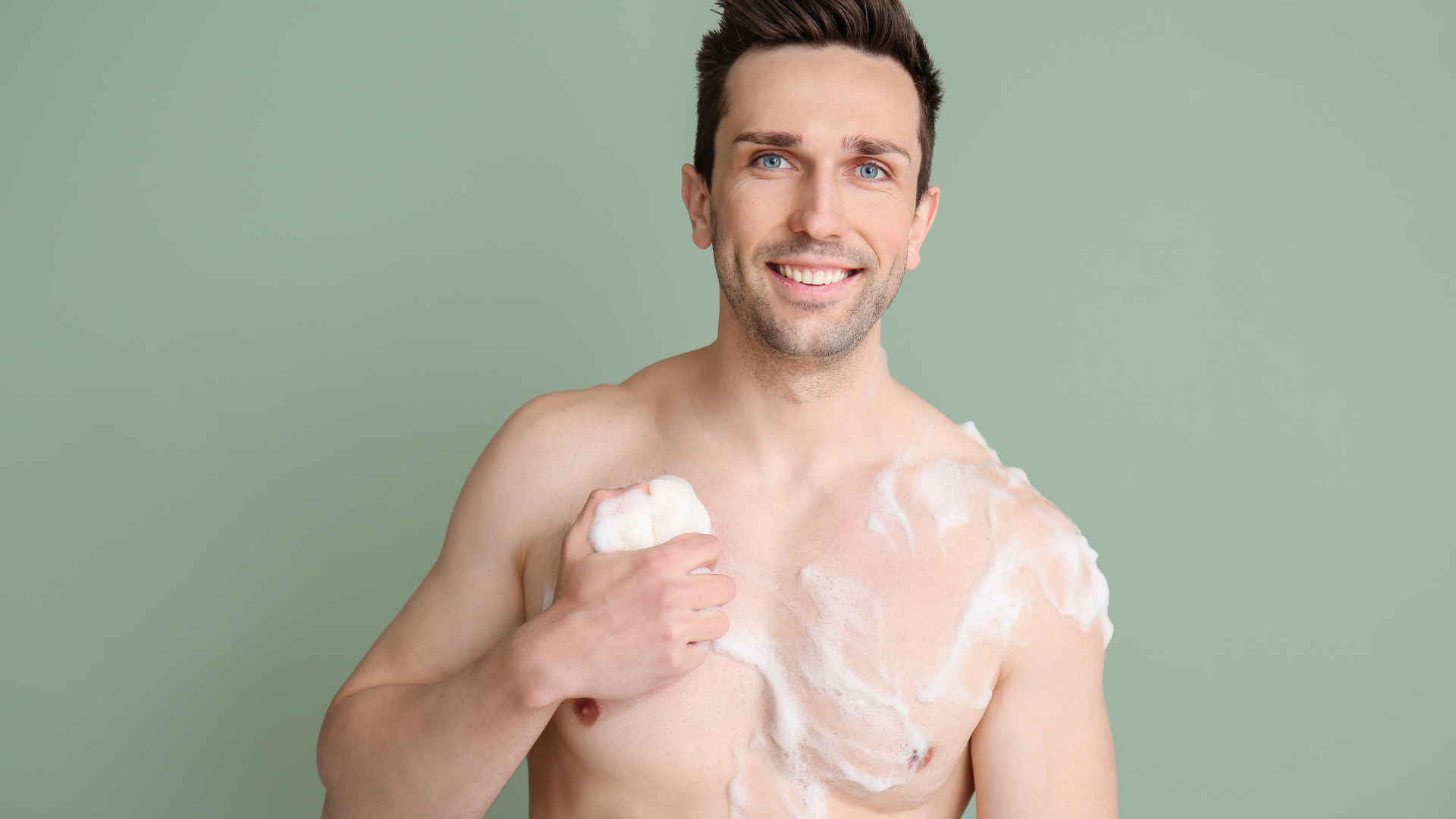 Nên giữ dương vật sạch sẽ, lau khô nhẹ nhàng sau khi vệ sinh