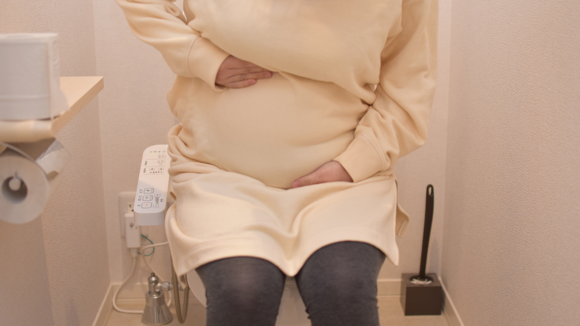 Bầu 38 tuần bị tiêu chảy có thể do cơ thể chuẩn bị sinh, cần theo dõi thêm triệu chứng