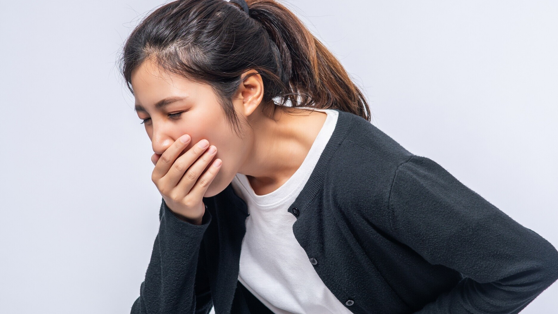 Thạch dừa giúp làm dịu cảm giác buồn nôn, đặc biệt hữu ích với mẹ đang ốm nghén nặng