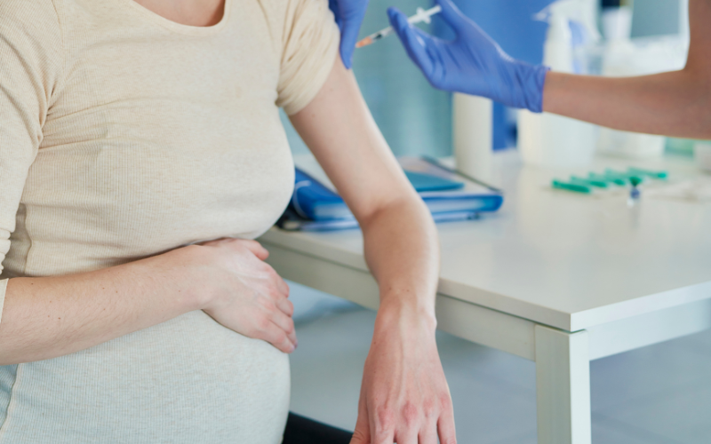 bau-3-thang-dau-co-tiem-phong-cum-duoc-khong-5