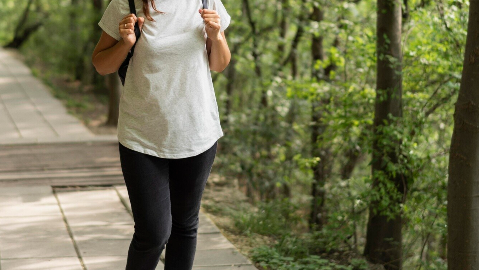 Phụ nữ mang thai trong 3 tháng đầu hoàn toàn có thể đi lại bình thường, miễn là không vận động quá sức