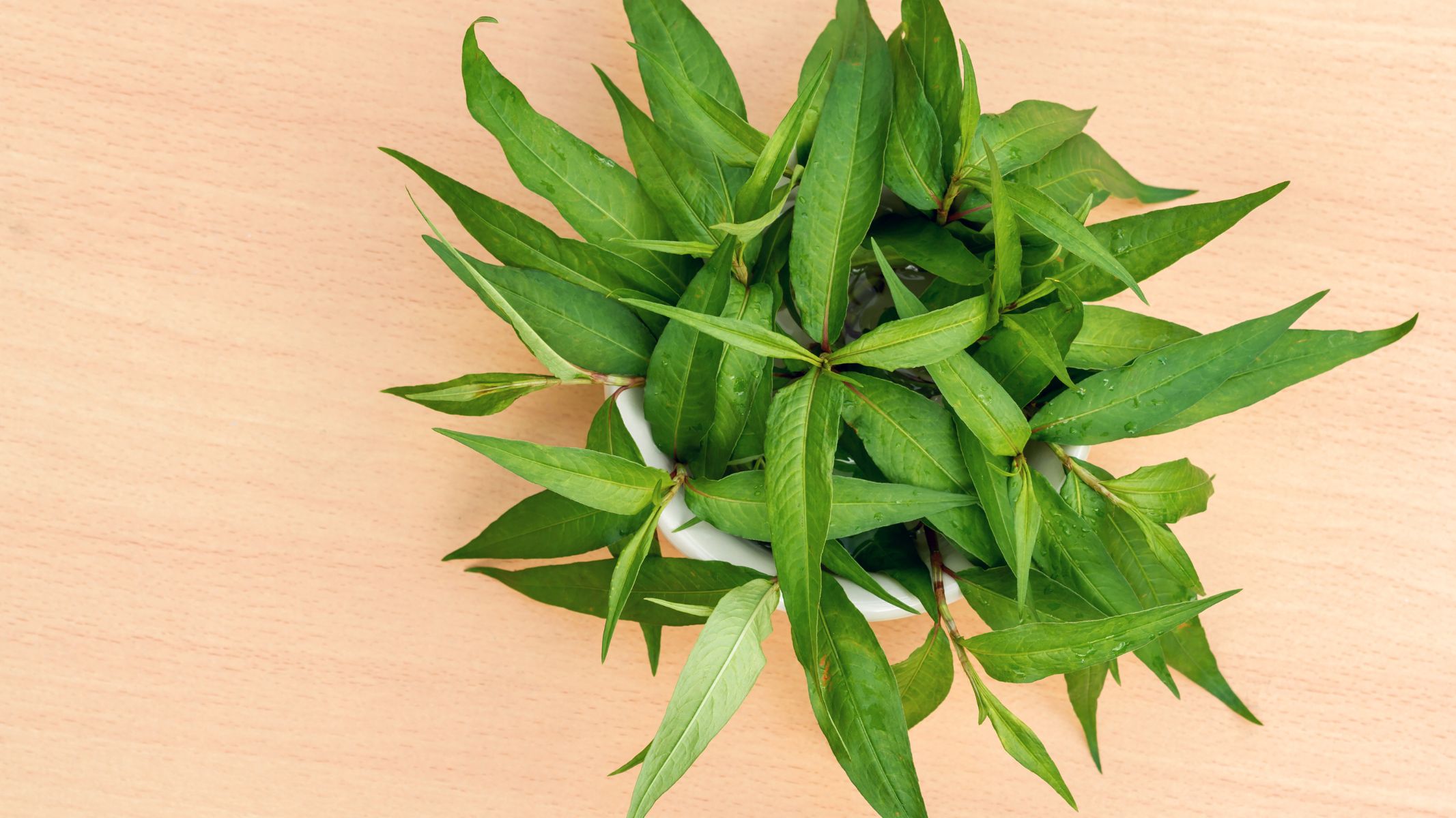 Bầu ăn lá é được không? Những lưu ý cần biết 4