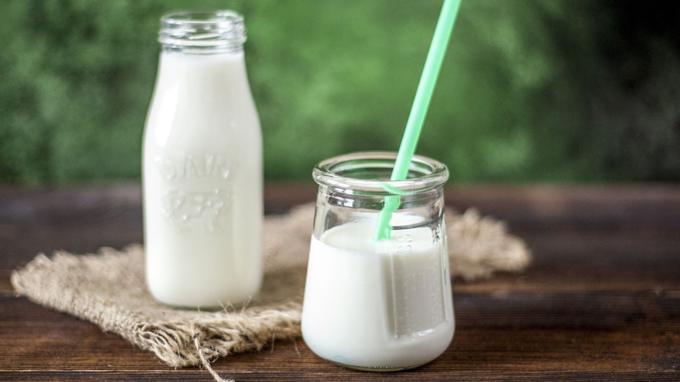 be-bi-tieu-chay-nhung-khong-sot-nguyen-nhan-do-dau 1