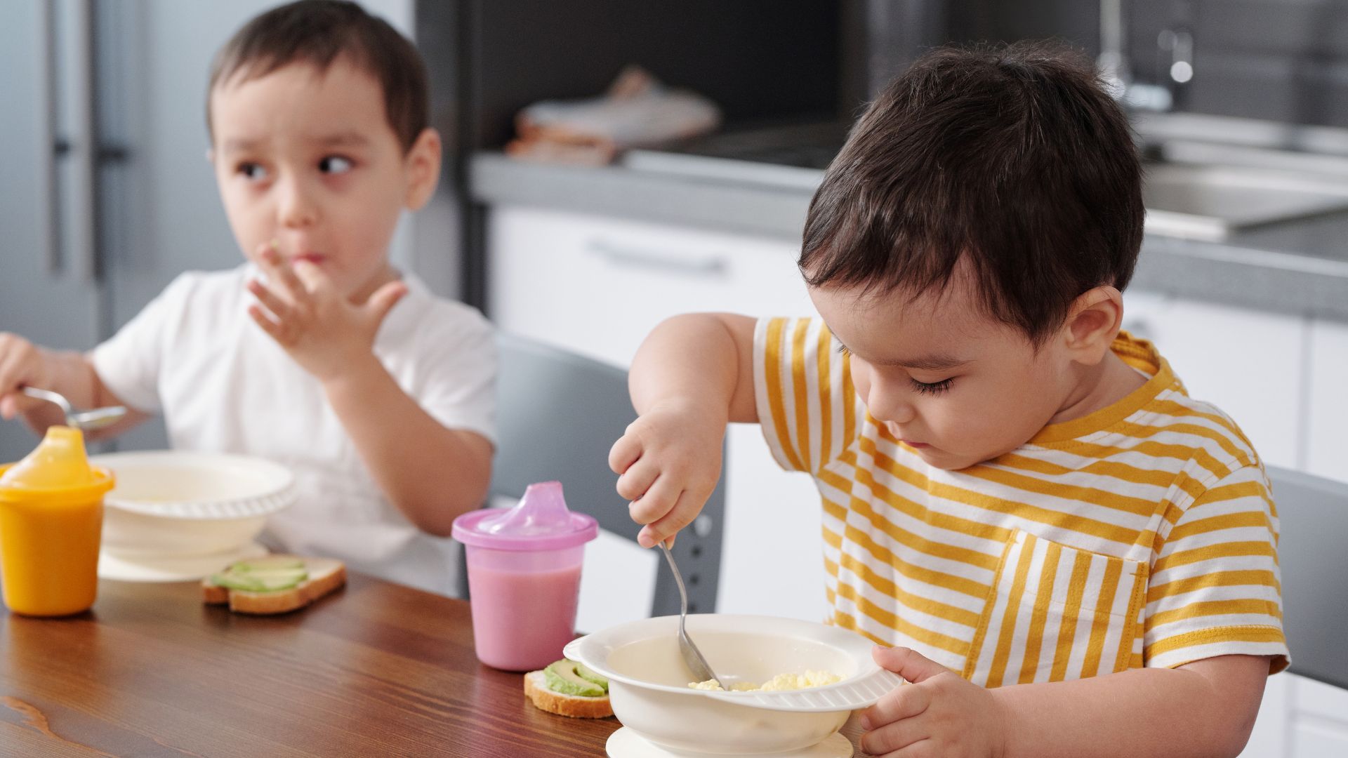 Bé bị viêm phế quản sốt đi sốt lại: Nguyên nhân và cách xử lý hiệu quả 4