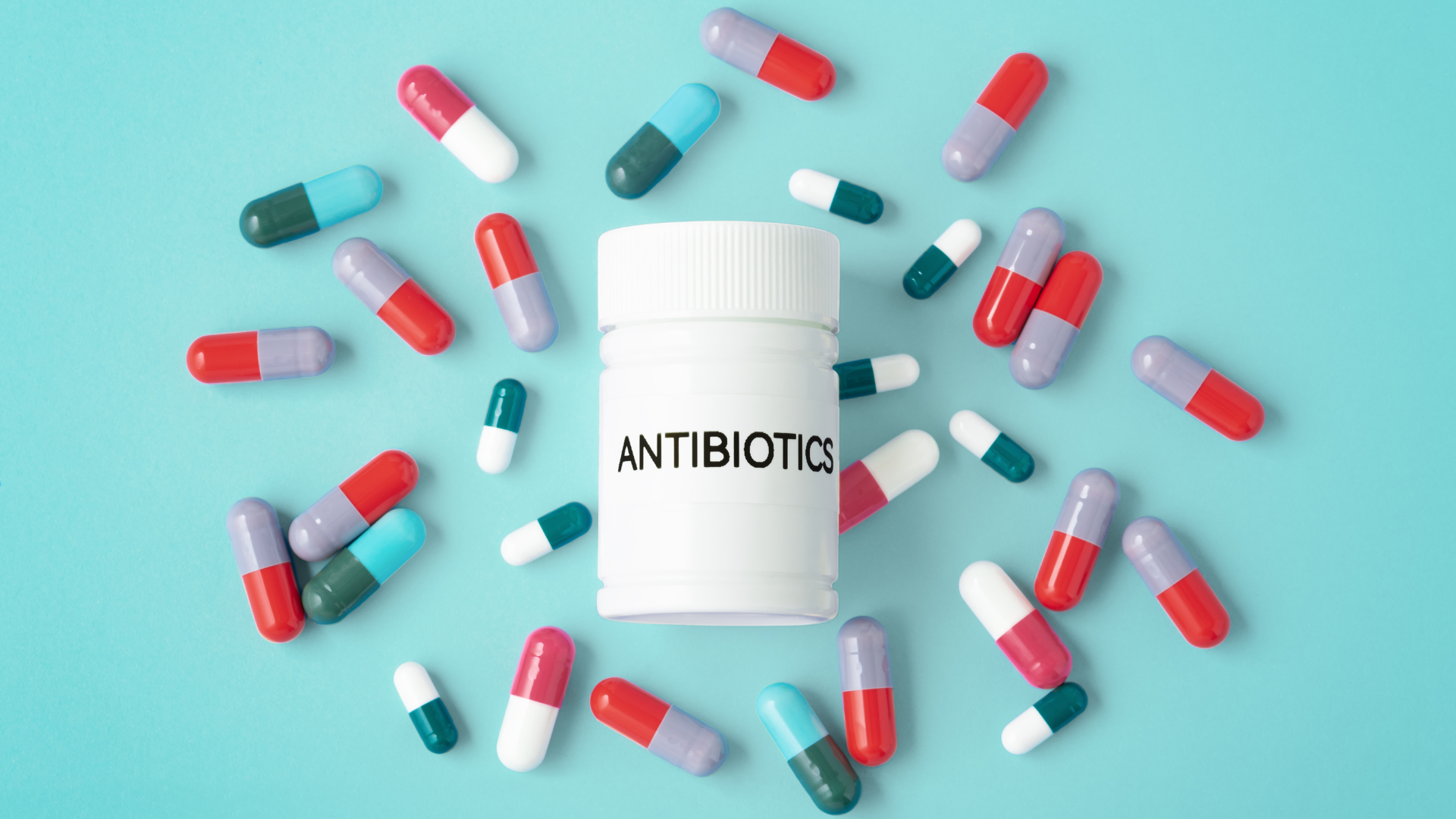 Không tự ý dùng kháng sinh khi chưa có chỉ định của bác sĩ