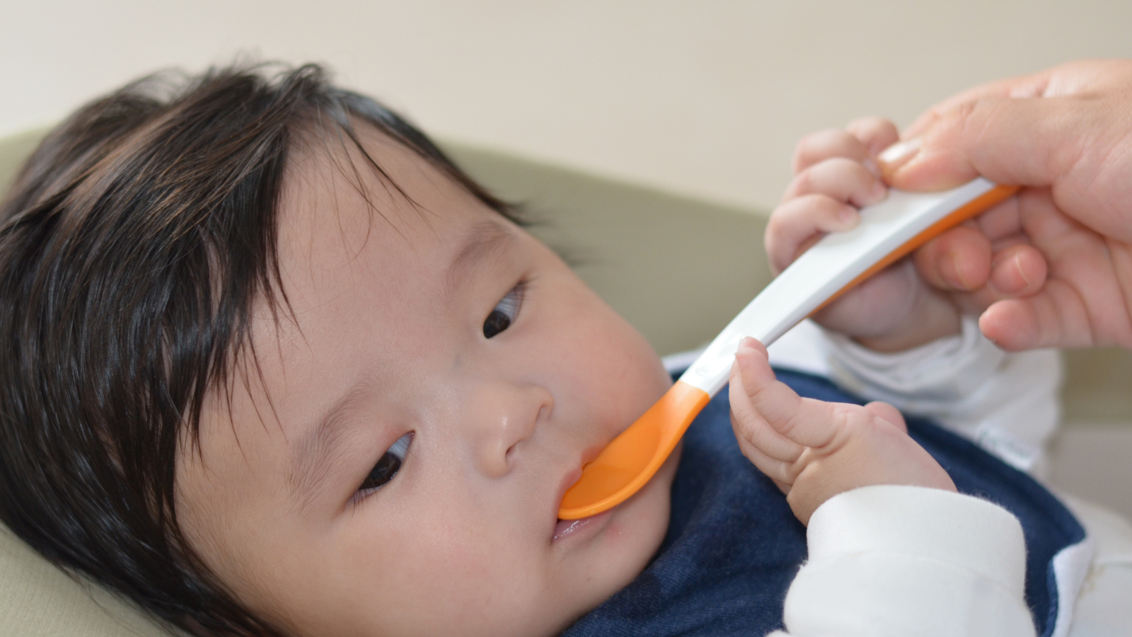 Sau khi dùng kháng sinh, trẻ dễ bị rối loạn tiêu hóa, biếng ăn và suy giảm miễn dịch