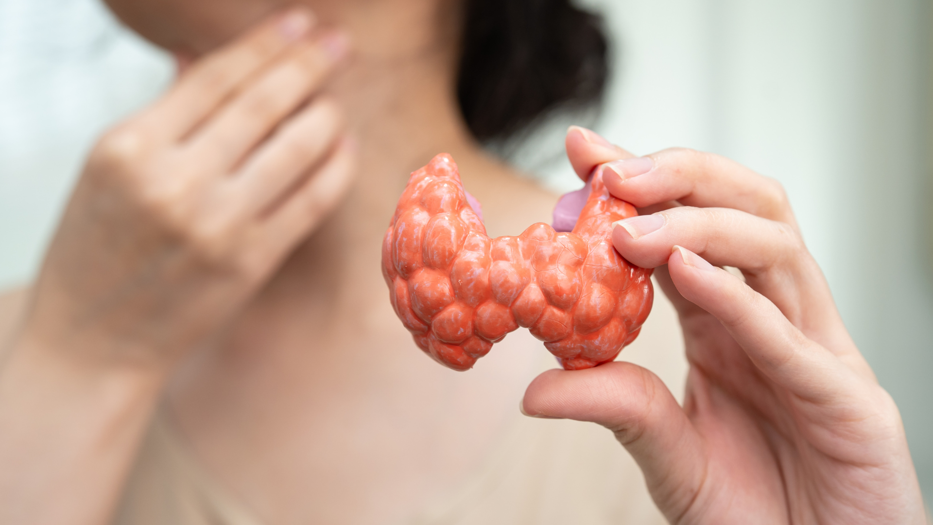 Triệu chứng bệnh cường giáp phụ thuộc vào mức độ tăng hormon