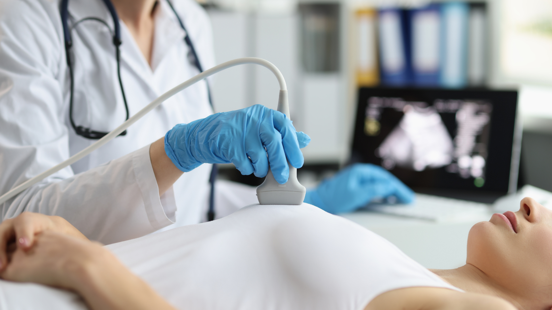 Người bệnh nên đi siêu âm định kỳ nếu có nguy cơ về gen di truyền