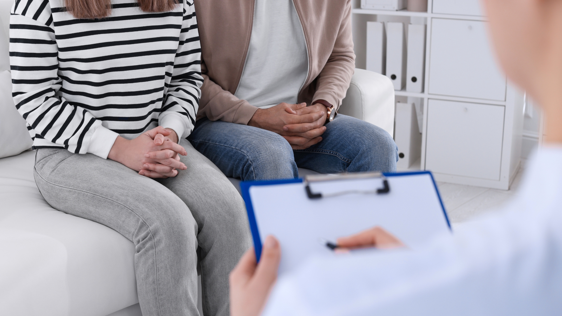 Các cặp đôi có tiền sử gia đình mắc Hemophilia nên được tư vấn di truyền để đánh giá nguy cơ