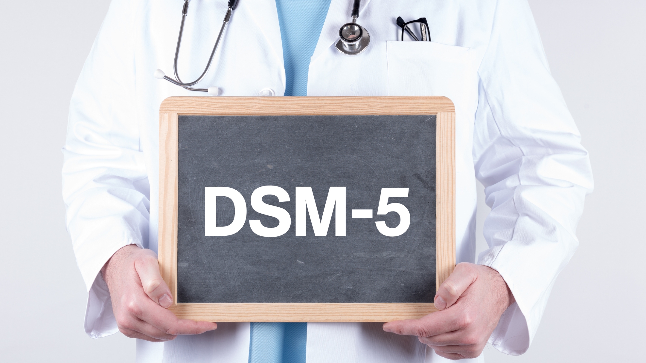 DSM-5 là một tiêu chuẩn chẩn đoán hoang tưởng