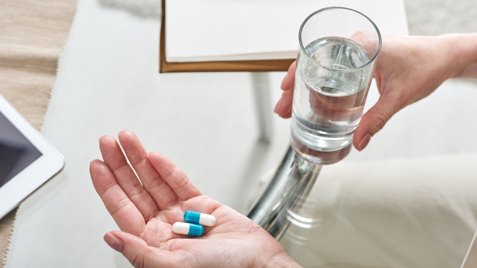 Kháng sinh được chỉ định khi có nhiễm trùng tại chỗ hoặc toàn thân