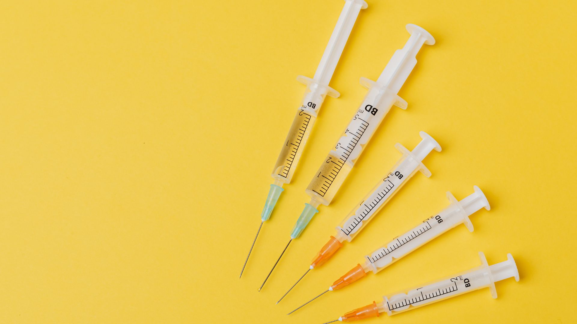 Điều trị bệnh ưu tiên dùng kháng sinh tĩnh mạch sớm và hồi sức tích cực