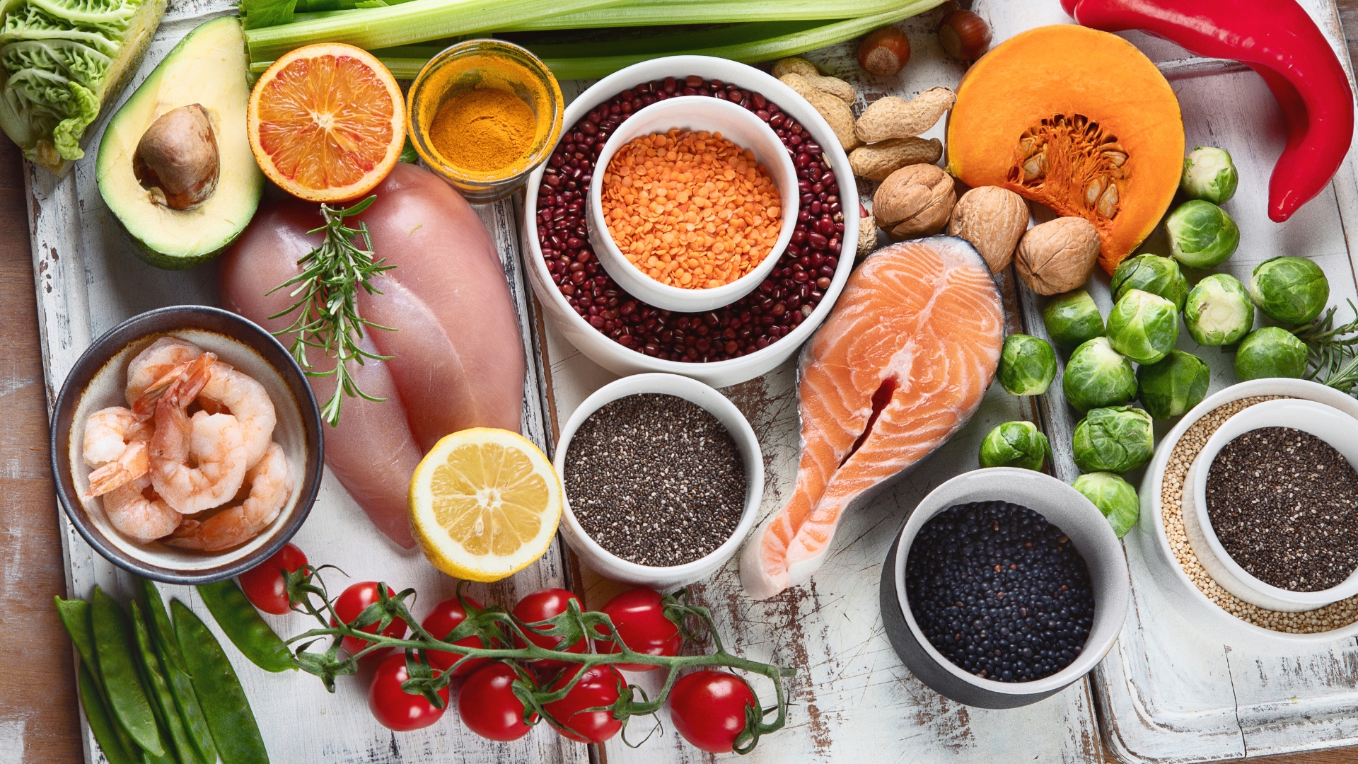 Các thực phẩm giàu vitamin, chất xơ và chất chống oxy hóa giúp bảo vệ tim mạch và cải thiện sức khỏe tổng thể