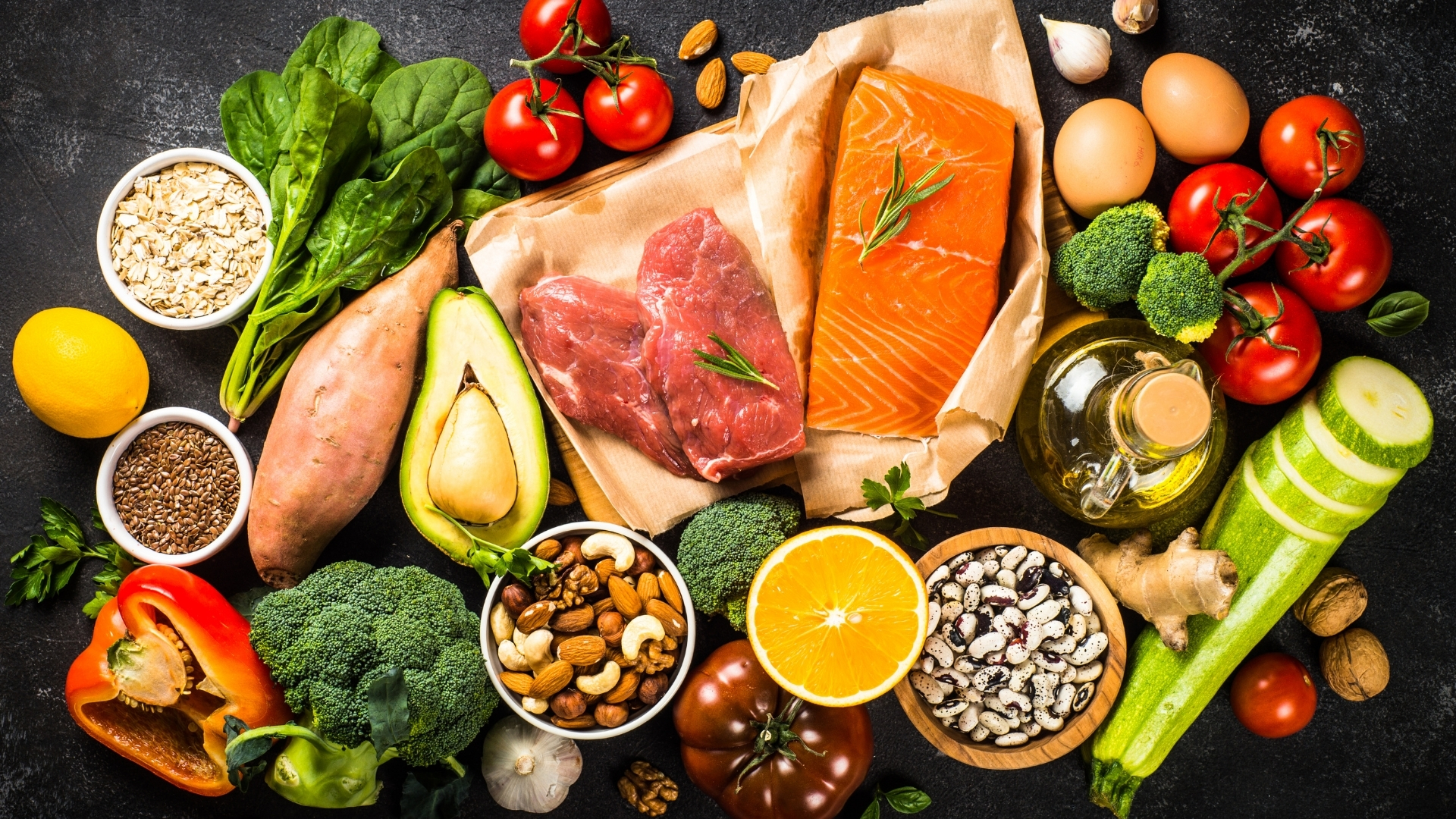 Duy trì chế độ ăn cân bằng với đầy đủ các nhóm chất để hỗ trợ chức năng não bộ và sức khỏe tổng thể