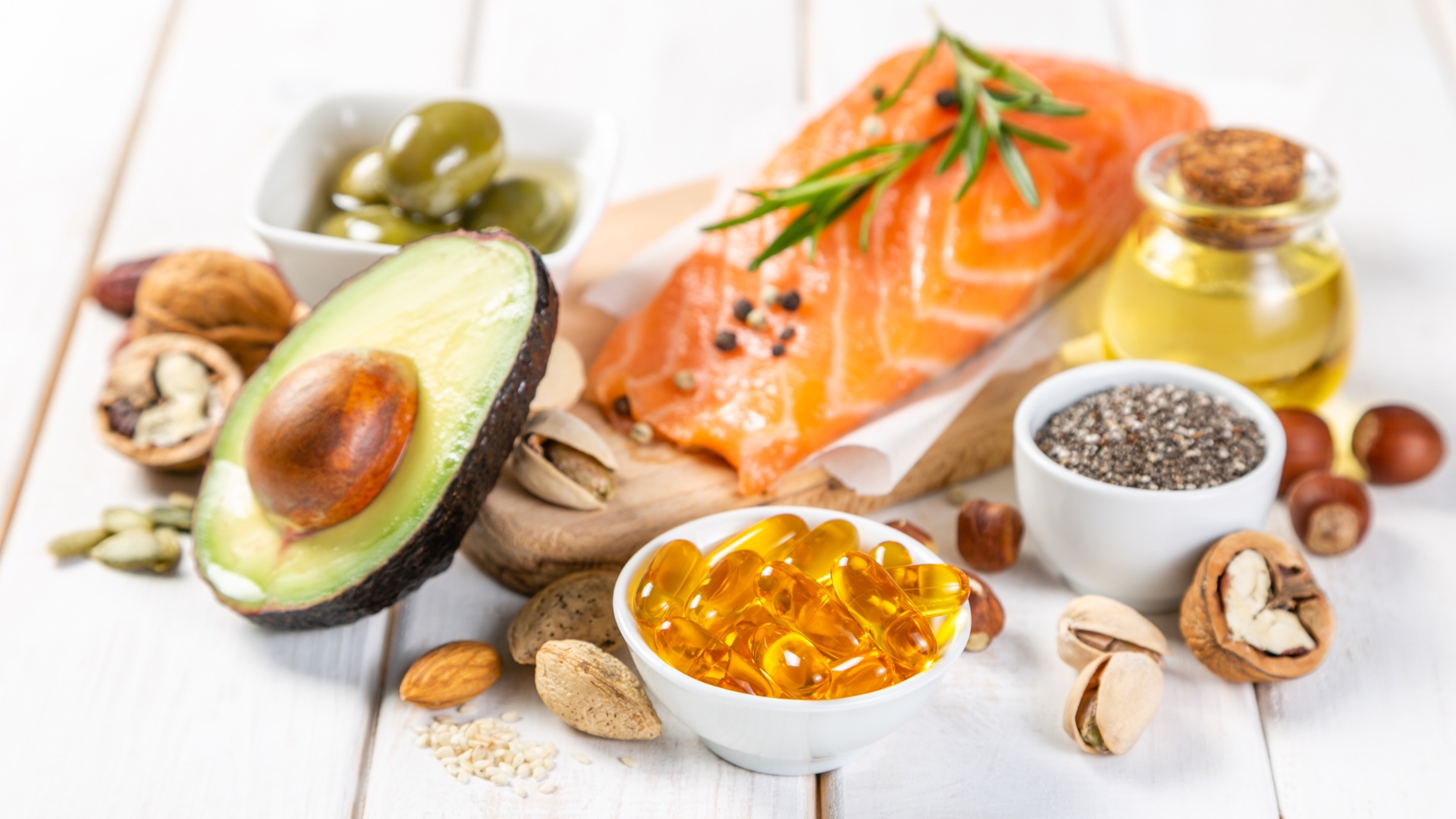 Omega-3 có thể giúp giảm nguy cơ xơ vữa động mạch và bảo vệ sức khỏe tim mạch