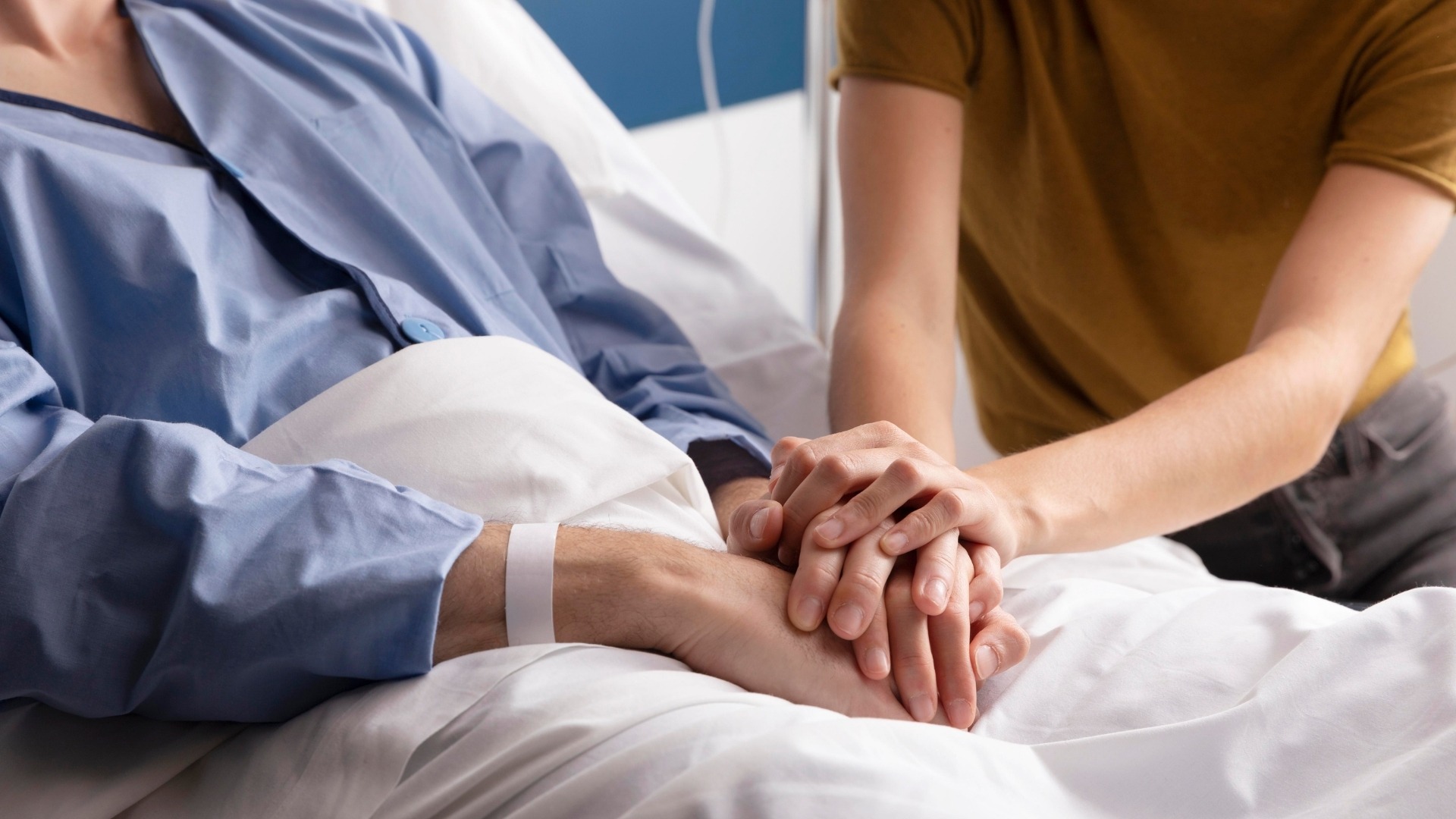 Chăm sóc giảm nhẹ dành cho bệnh nhân ở giai đoạn cuối, không còn khả năng điều trị đặc hiệu